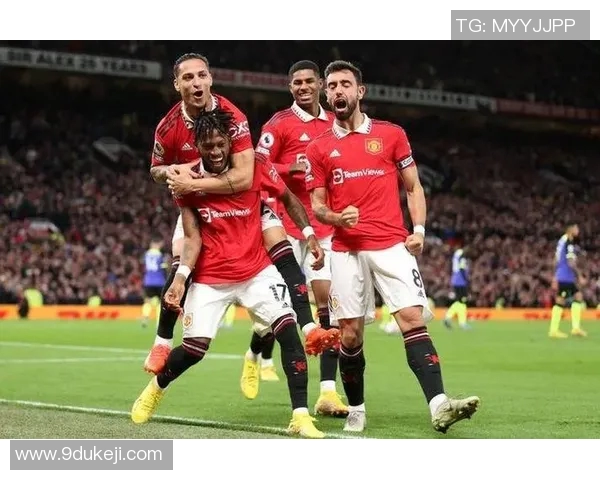 英超新赛季开战,曼联对阵曼城为首场焦点战役 英超新赛季开战,曼联对阵曼城为首场焦点战役